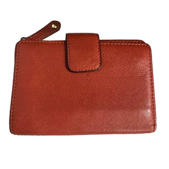 EUC Coach Orange Italian Leather Small Crossbody Bag and a matching wallet - Picture 10 of 10